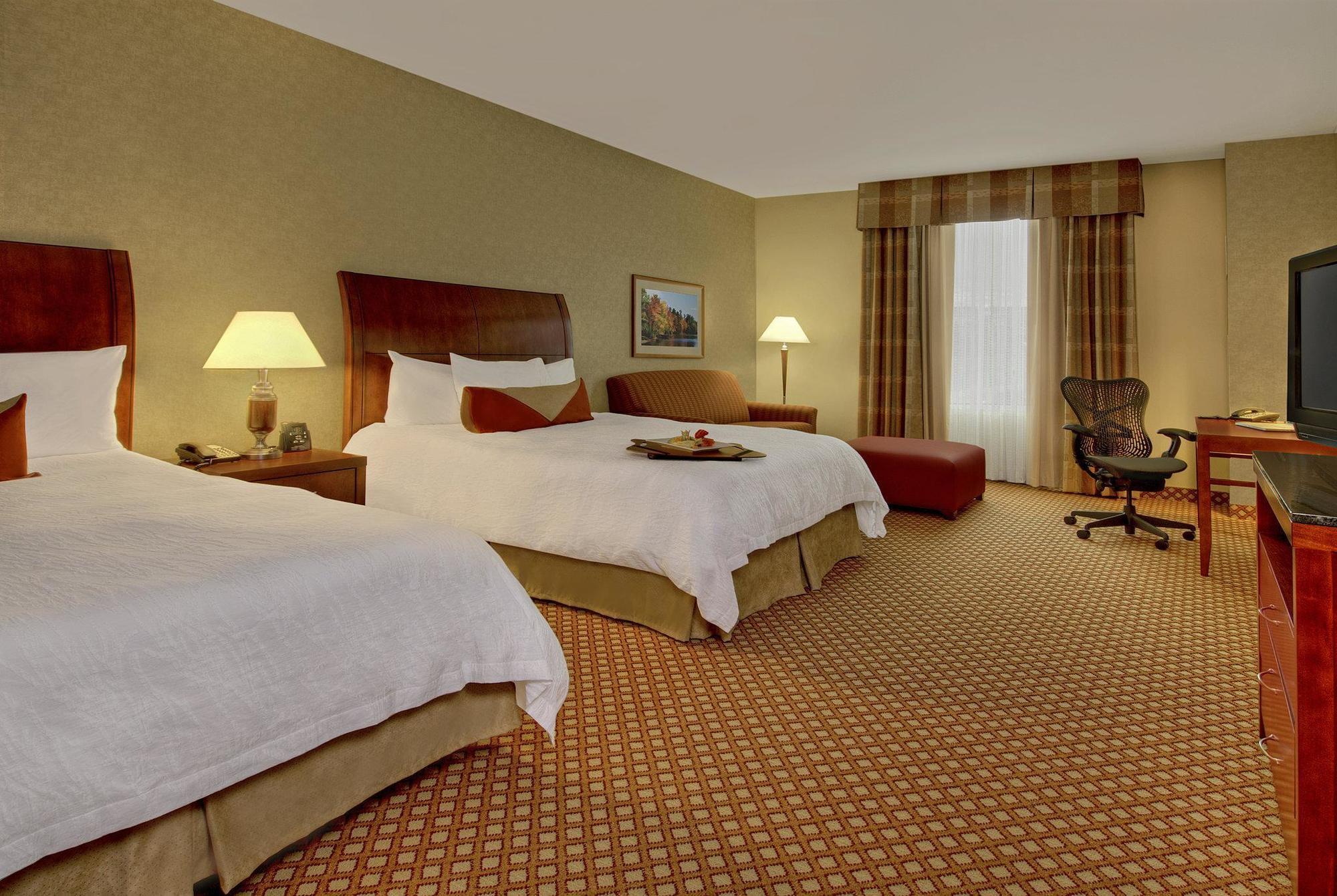 Hilton Garden Inn Ottawa Airport Bagian luar foto